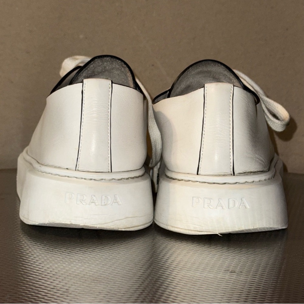Prada white chunky sole sneaker - Picture 4 of 8